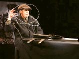 Документальный фильм "Гражданин поэт. Прогон года" о нашумевшем проекте Дмитрия Быкова, Михаила Ефремова, Андрея Васильева и о начале протестного движения в России выходит в российский прокат в четверг Документальный фильм "Гражданин поэт. Прогон года" о нашумевшем проекте Дмитрия Быкова, Михаила Ефремова, Андрея Васильева и о начале протестного движения в России выходит в российский прокат в четверг