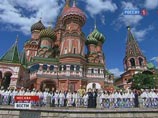 Тысячи людей молились в Москве вместе с патриархом Кириллом у чудотворной Иверской иконы