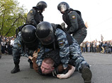 Московская полиция провела задержания перед акцией против произвола полиции Московская полиция провела задержания перед акцией против произвола полиции