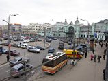 Вид на Белорусский вокзал на площади Тверской заставы