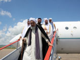 Первый заместитель министра иностранных дел и вакуфов Кувейта Адель Абдалла Аль-Фалах, прибывший в Грозный, заявил "своими преступными действиями оскверняют религию и оскорбляют чувства мусульман"