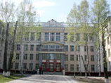 В Томске следователи проводят проверка по факту инцидента с 14-летним воспитанником школы-интерната №33 для слепых и слабовидящих детей, упавшим с крыши гаража. Подросток получил тяжелую травму В Томске следователи проводят проверка по факту инцидента с 14-летним воспитанником школы-интерната №33 для слепых и слабовидящих детей, упавшим с крыши гаража. Подросток получил тяжелую травму