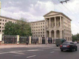 Скандал вокруг ЧОПа Гудковых: глава МВД пожаловался в Госдуму, что депутат грозил расправой и митингом Скандал вокруг ЧОПа Гудковых: глава МВД пожаловался в Госдуму, что депутат грозил расправой и митингом