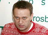 Известный российский блоггер Алексей Навальный поторопился радоваться прекращению уголовного дела против него по обвинению в мошенничестве в отношении предприятия "Кировлес"