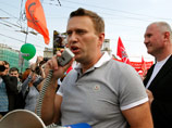 Навального оштрафовали на 1000 рублей: неправильно "гулял" и оскорблял полицейских 