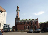 Верующие, посещающие расположенную в Казани Закабанную мечеть, не собираются спускать с рук изрезанному ножом в Москве Сергею Асланяну его провокационные высказывания в адрес пророка Мухаммеда в эфире радио "Маяк"