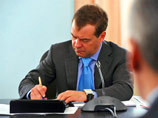 Эти поправки, инициированные прежним президентом Дмитрием Медведевым под конец срока, вряд ли существенно изменят в ближайшее время политическую ситуацию в субъектах и стране в целом