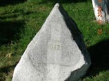50 лет расстрелу бастующих рабочих в Новочеркасске: героя войны сочли предателем за то, что не стрелял 50 лет расстрелу бастующих рабочих в Новочеркасске: героя войны сочли предателем за то, что не стрелял
