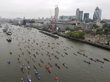 В речной процессии приняли участие более одной тысячи лодок и катеров