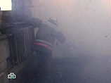 На месте ЧП работали шесть пожарных расчетов и три бригады скорой помощи