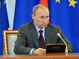 Президент Владимир Путин, выступая перед журналистами в понедельник по заверении саммита Россия - ЕС в Санкт-Петербурге, публично одобрил инициативу думских единороссов об ужесточении закона о митингах Президент Владимир Путин, выступая перед журналистами в понедельник по заверении саммита Россия - ЕС в Санкт-Петербурге, публично одобрил инициативу думских единороссов об ужесточении закона о митингах