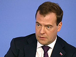 Премьер-министр России Дмитрий Медведев, как и обещал, пришел в программу "Познер" на Первом канале Премьер-министр России Дмитрий Медведев, как и обещал, пришел в программу "Познер" на Первом канале