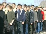 По мнению единороссов, уклонисты должны расплачиваться за свой отказ от исполнения конституционной обязанности вплоть до выхода на пенсию в 60 лет По мнению единороссов, уклонисты должны расплачиваться за свой отказ от исполнения конституционной обязанности вплоть до выхода на пенсию в 60 лет