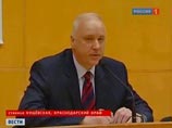 "Я считаю себя оскорбленным не только лично. Вы себе позволяете такие слова в общероссийской газете и хотите отделаться такими извинениями? В царское время за это на дуэль вызывали", - заявил Бастрыкин в ответ на извинения Соколова "Я считаю себя оскорбленным не только лично. Вы себе позволяете такие слова в общероссийской газете и хотите отделаться такими извинениями? В царское время за это на дуэль вызывали", - заявил Бастрыкин в ответ на извинения Соколова