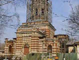 Эдуард Хиль перед смертью восстанавливал Воскресенскую церковь на Смоленском кладбище, где и будет похоронен
