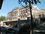 Патриарх открыл заседание Синода на "даче" в Геленджике Патриарх открыл заседание Синода на "даче" в Геленджике