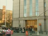 Федеральный суд Нью-Йорка 5 апреля приговорил Бута к 25 годам тюремного заключения, признав его виновным в намерении продать партию вооружения колумбийской леворадикальной группировке "Революционные вооруженные силы Колумбии" Федеральный суд Нью-Йорка 5 апреля приговорил Бута к 25 годам тюремного заключения, признав его виновным в намерении продать партию вооружения колумбийской леворадикальной группировке "Революционные вооруженные силы Колумбии"