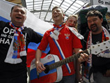 Болельщикам сборной России разрешили провести шествие к стадиону в Варшаве 12 июня