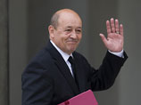 Министр обороны Франции Жан-Ив Ле Дриан прибыл в воскресенье в середине дня в Афганистан с незапланированным визитом