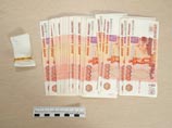 Навальный, Яшин и Собчак явились на допрос в СКР. Удальцов не пришел, прислав письмо Навальный, Яшин и Собчак явились на допрос в СКР. Удальцов не пришел, прислав письмо