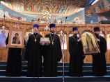 Патриарх Кирилл подарил монастырям Кипра иконы и мощи русских святых