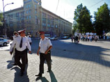 В Перми двух участников "Марша миллионов" хотят обвинить в клевете из-за плаката "Путин-вор" В Перми двух участников "Марша миллионов" хотят обвинить в клевете из-за плаката "Путин-вор"
