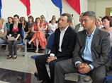 Ради того, чтобы в Совет Федерации попал видный политолог Алексей Чеснаков (на фото второй справа), в Рязанской области распустили целую городскую думу