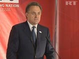 Человек, похожий на Мутко, утешил телефонного хулигана, представившегося Широковым (АУДИО) Человек, похожий на Мутко, утешил телефонного хулигана, представившегося Широковым (АУДИО)