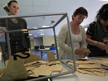 Делегация Центрального избирательного комитета России, которая находится во Франции в качестве гостей на парламентских выборах, обнаружила в местном избирательном законодательстве лазейки для подтасовок итогов голосования