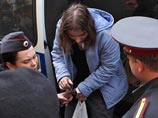Перед продлением ареста участницам Pussy Riot их адвокаты пожаловались в Страсбург Перед продлением ареста участницам Pussy Riot их адвокаты пожаловались в Страсбург