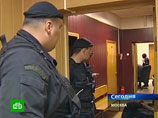 Трем активисткам Pussy Riot продлили арест Трем активисткам Pussy Riot продлили арест