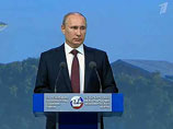 В Петербурге руководители российских и международных энергетических компаний больше двух часов ждали начала саммита с участием президента Владимира Путина