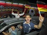 Немецкие фанаты отметили победу сборной Германии драками между собой Немецкие фанаты отметили победу сборной Германии драками между собой