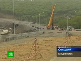 Скандал разразился после того, как на дороге "Седанка - Патрокл", строящейся в рамках саммита АТЭС-2012, обрушилась часть 20-метровой подпорной стены