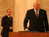 Эксперт увидел знак, что Путин "реабилитировал" Лужкова: экс-мэр готов возглавить нефтяной холдинг Эксперт увидел знак, что Путин "реабилитировал" Лужкова: экс-мэр готов возглавить нефтяной холдинг