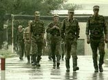 Между тем в 23-ю мотострелковую бригаду прибыла комиссия ЦВО, которая в ходе проверки уже выявила ряд нарушений, ставших причиной групповой пневмонии Между тем в 23-ю мотострелковую бригаду прибыла комиссия ЦВО, которая в ходе проверки уже выявила ряд нарушений, ставших причиной групповой пневмонии