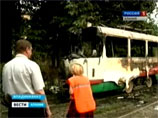 Во Владикавказе полицейский спас пассажиров загоревшегося трамвая, в котором заклинило двери (ВИДЕО)