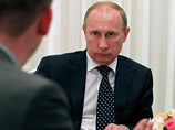 Путин собрал вокруг себя кадры из старого кабинета, создав как бы "правительство-дублер" Путин собрал вокруг себя кадры из старого кабинета, создав как бы "правительство-дублер"