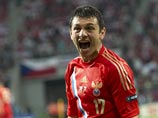 Алан Дзагоев впервые представил публике свою будущую жену Алан Дзагоев впервые представил публике свою будущую жену