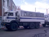 После скандалов с "хрюшами" питерский магазин закрывают "из-за мух и фекалий", а охрану винят в экстремизме После скандалов с "хрюшами" питерский магазин закрывают "из-за мух и фекалий", а охрану винят в экстремизме