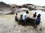 Наводнение на востоке Индии унесло жизни более 120 человек, полмиллиона потеряли дома