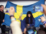 В текущем году победу на "Евровидении" одержала певица Лорин со шлягером "Эйфория". Борьбу за право проведения музыкального смотра в следующем году вели три города страны - Стокгольм, Гетеборг и Мальме