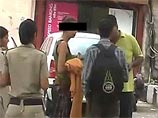В Индии 26-летнюю россиянку изнасиловали пять человек на глазах у мужа В Индии 26-летнюю россиянку изнасиловали пять человек на глазах у мужа