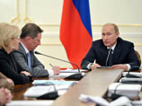 Путин пообещал принять новую программу повышения зарплат бюджетникам до 1 декабря