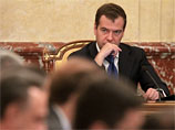 Медведев сообщил, что министра финансов нужно "кормить на убой" Медведев сообщил, что министра финансов нужно "кормить на убой"