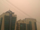 Якутск задыхается в дыму от лесных пожаров. Аэропорт не принимает
