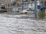 Внезапная гроза в Челябинске обернулась блэкаутом и потопом (ВИДЕО)