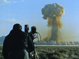 Большинство кинопленок с записью испытаний ядерных бомб подвергались монтажу, в результате чего звук и картинка на них совпадали