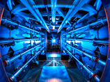 Ученые калифорнийского Национального комплекса лазерных термоядерных реакций (NIF) создали самый мощный в истории человечества лазерный импульс, с помощью которого в будущем намерены решить вопрос дефицита энергии