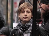 Представитель оппозиционного движения "Солидарность" Анастасия Рыбаченко передумала просить убежища в Европе, как совсем недавно намеревалась, но куда направилась, пока не раскрывает